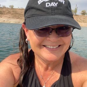 Meet your Posher, Morley